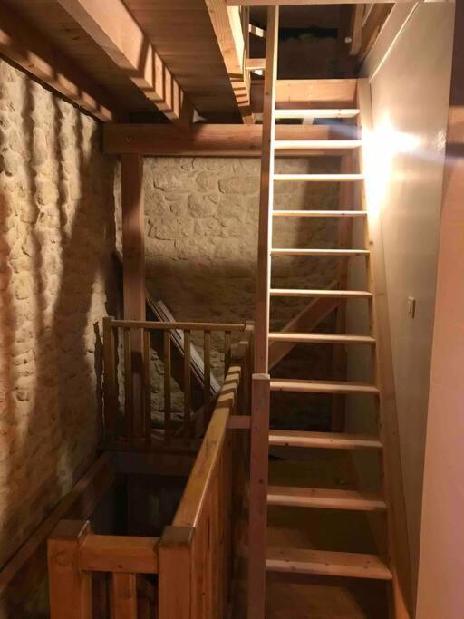 La Maison Du Puit Castels Eksteriør billede
